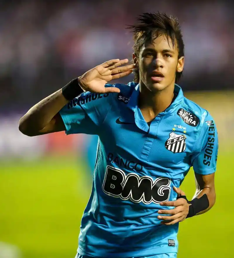 亿美元的总 亿美元的总