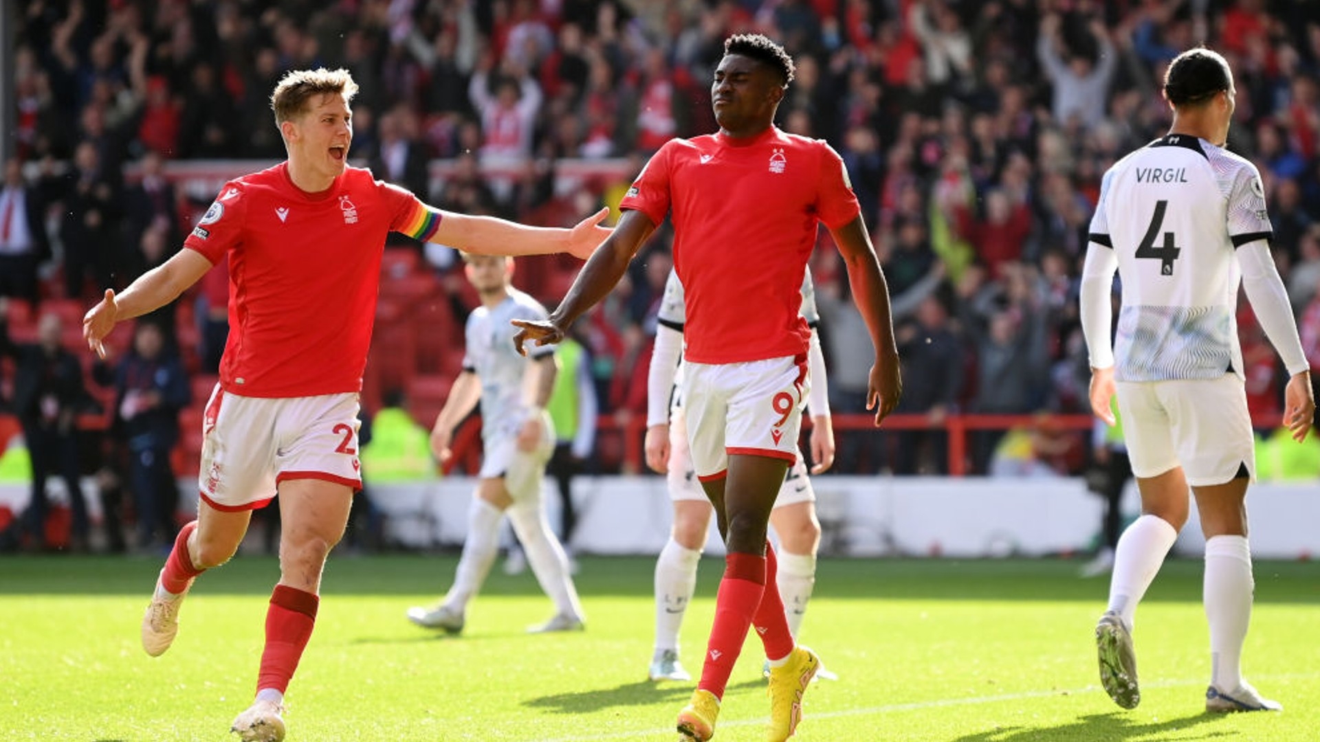 通过亲身参 通过亲身参